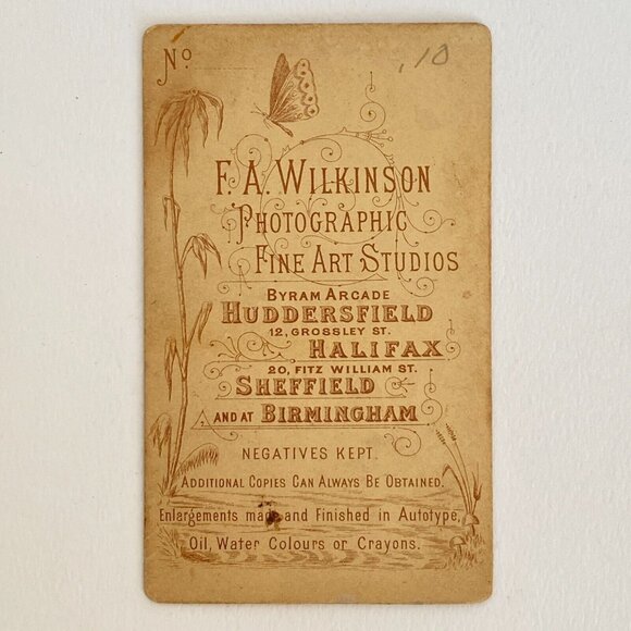 c1870 Antique CDV Light Eyed Man Suit Vest Bowtie Portrait Carte De Visite Photo - Picture 4 of 4